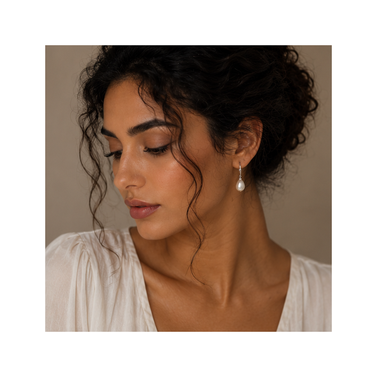 North African pearl earring look