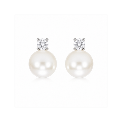 Diamond stud white earring