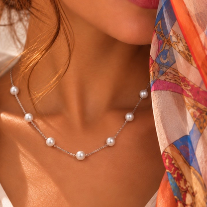 Model wearing Venus pearl necklace